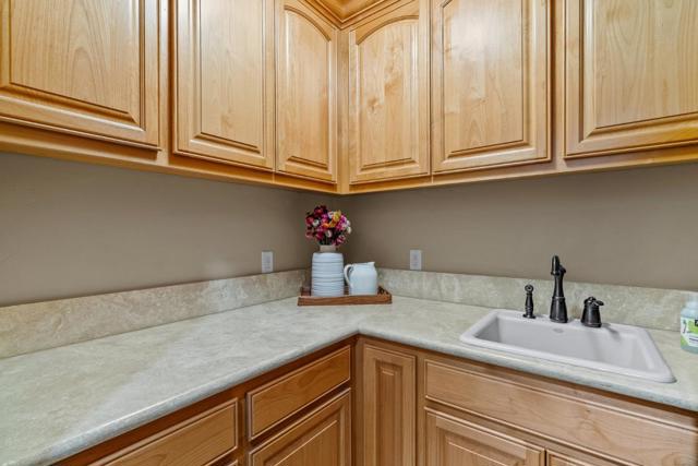 11860 Francemont Drive, Los Altos Hills CA: https://media.crmls.org/mediaz/6b63a6af-c16b-453f-b996-c487c8e9c4d9.jpg