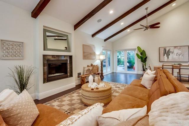 1530 Stewart St., Oceanside CA: https://media.crmls.org/mediaz/6b644631-9bb5-4d42-8cf1-e273ced61de6.jpg