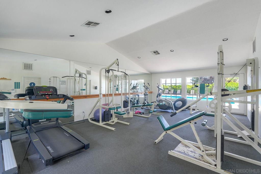 10872 Sabre Hill Drive - photo 15