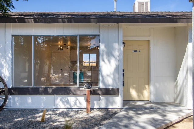 7382 Olympic Road, Joshua Tree CA: https://media.crmls.org/mediaz/6b64d2a9-7cc0-4e39-8ab2-b0fb1b926157.jpg