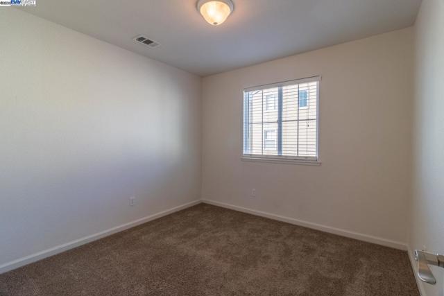 1526 Cat Tail Dr, Stockton CA: https://media.crmls.org/mediaz/6b66f0b0-0fe9-4129-8692-deb0fffa7378.jpg