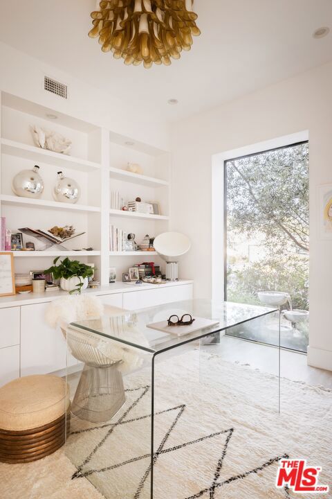 3525 Barry Avenue, Los Angeles CA: https://media.crmls.org/mediaz/6b68109c-712f-41d2-9c0b-257ea11e84f3.jpg