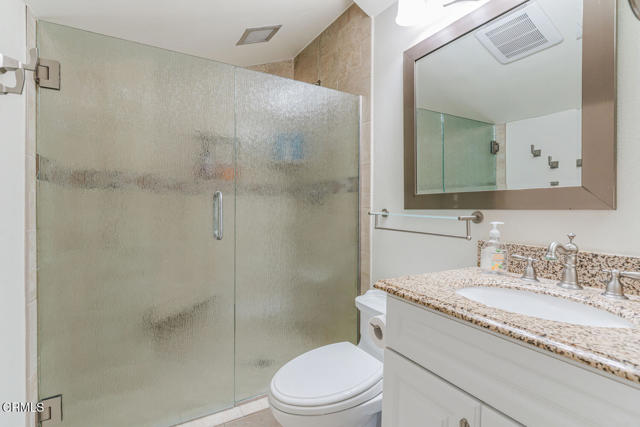 4534 La Brea Street, Oxnard CA: https://media.crmls.org/mediaz/6b688cea-7f64-4e9a-9d31-daa2751eec8c.jpg