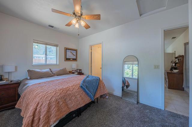 394 Mesa Road, Salinas CA: https://media.crmls.org/mediaz/6b69f16c-6920-459f-9a81-315a908df9a5.jpg