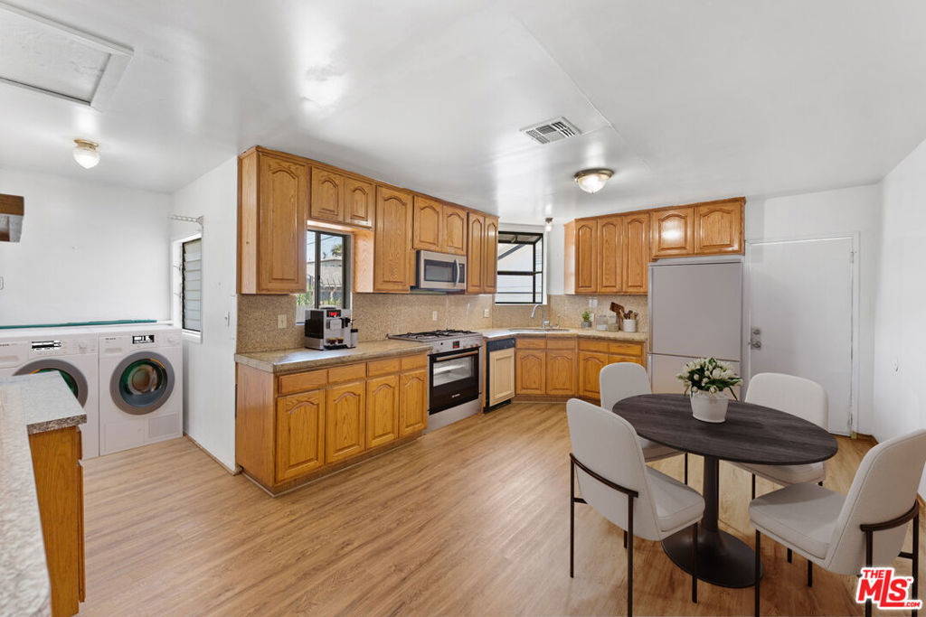 MLS #25548015 img 16