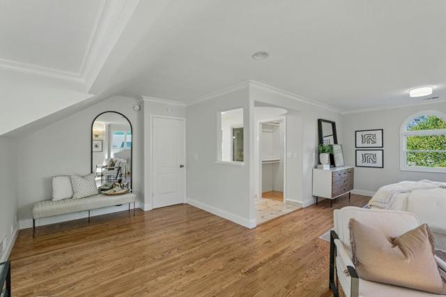 1531 Locust Street, San Mateo CA: https://media.crmls.org/mediaz/6b6a68cb-87d4-484d-aac9-4b3b95b1bfc4.jpg