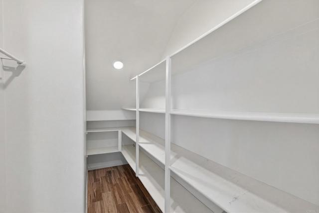 Detail Gallery Image 9 of 34 For 31554 Alicante Loop, Winchester,  CA 92596 - 3 Beds | 2/1 Baths