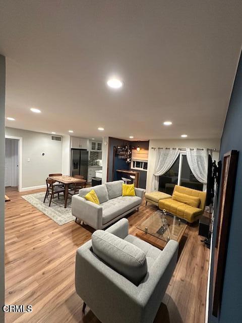 Detail Gallery Image 10 of 21 For 2444 E Del Mar Bld, Pasadena,  CA  - 1 Beds | 1 Baths