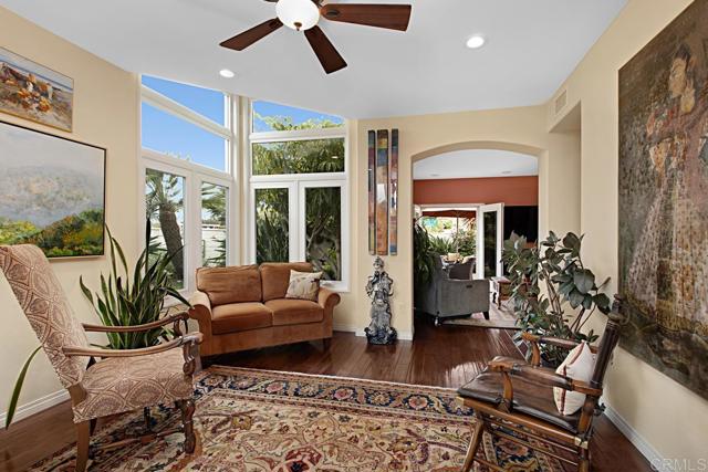 Detail Gallery Image 19 of 56 For 4719 Bryce Cir, Carlsbad,  CA 92008 - 3 Beds | 2/1 Baths