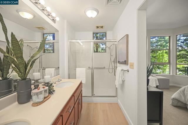 5920 Horsemans Canyon, Walnut Creek CA: https://media.crmls.org/mediaz/6b6cf034-8f08-4a41-8849-2179a1cb3c43.jpg