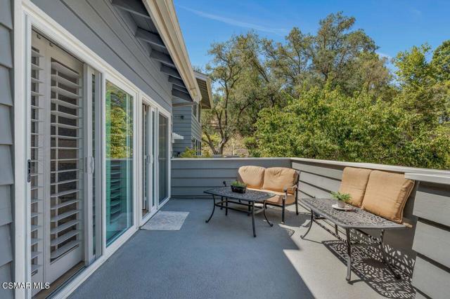 1495 N View Drive, Westlake Village CA: https://media.crmls.org/mediaz/6b6d448e-3e51-4fa1-a0c3-b0ce6eeb2c80.jpg