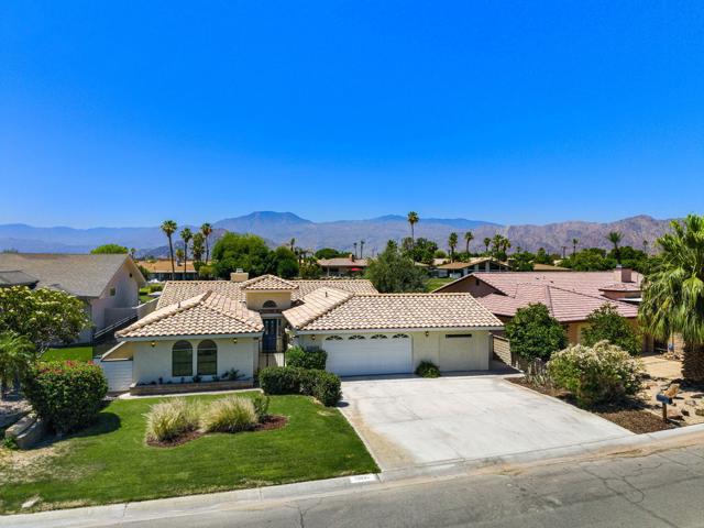 79835 Horseshoe Road, La Quinta CA: https://media.crmls.org/mediaz/6b6de5eb-53dd-4d78-9465-f7493115aea1.jpg