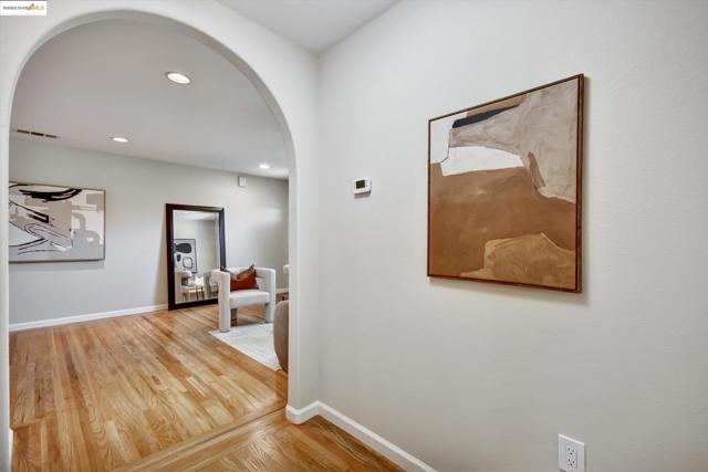 1443 Phantom Ave, San Jose CA: https://media.crmls.org/mediaz/6b6e0fe7-7db3-4fc6-9682-f41509a84c9c.jpg