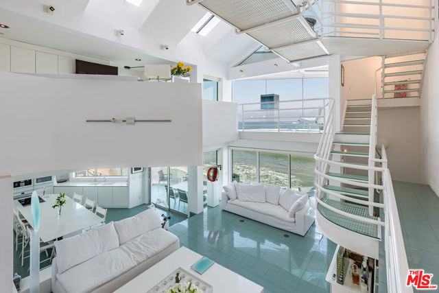 Drew Fenton | 21016 Pacific Coast Highway Malibu CA | MLS: 7470562 Drew Fenton | 21016 Pacific Coast Highway Malibu CA | MLS: 7470562