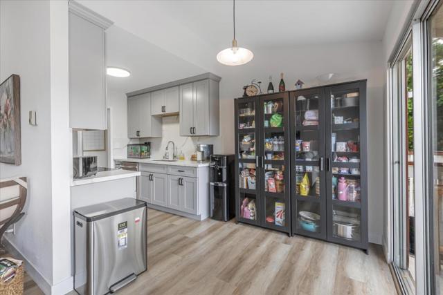 Image 10 of 35 For 2625 Keystone Avenue 207