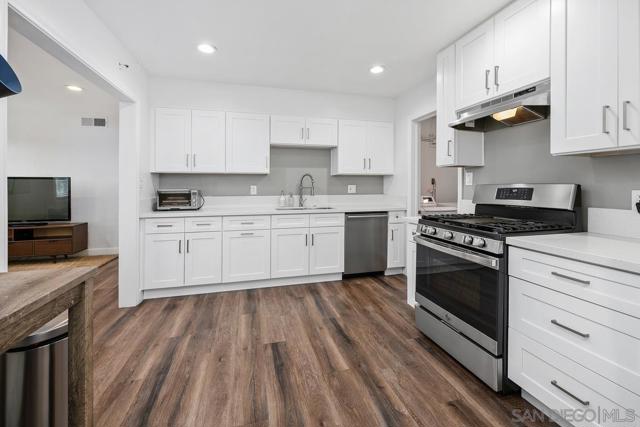 3861 Demus St, San Diego CA: https://media.crmls.org/mediaz/6b716132-15ff-4788-99ed-b2423b368d72.jpg