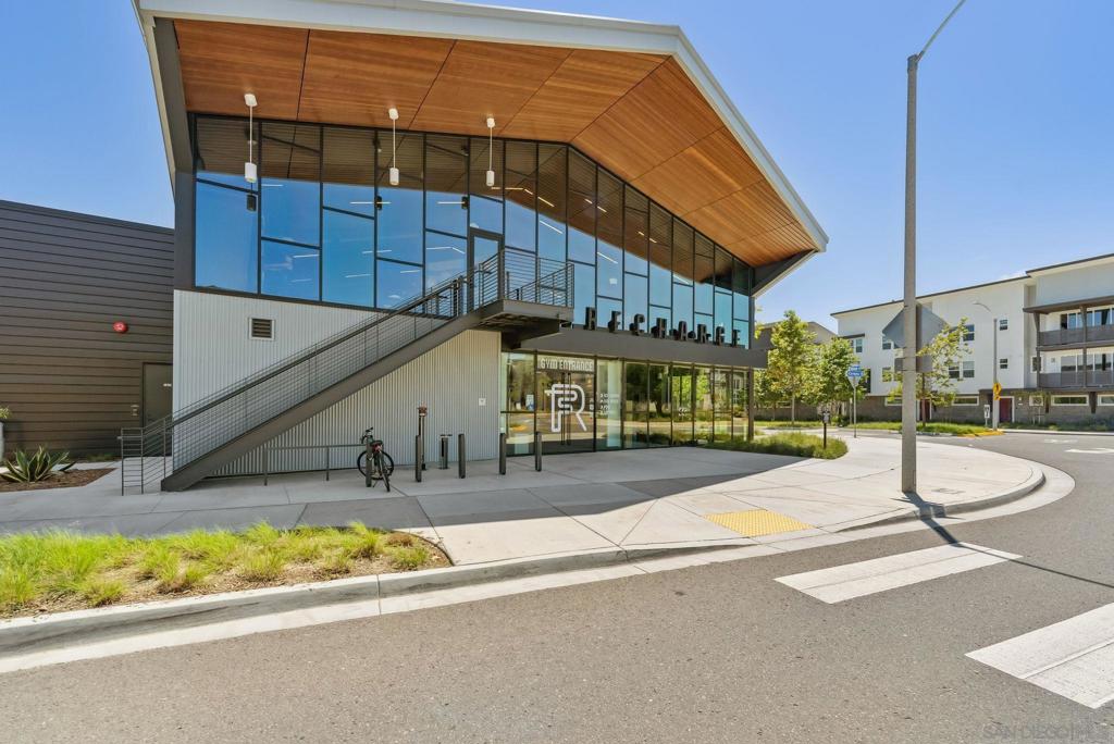 MLS #250035606SD img 53