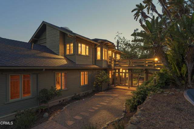 402 Lynn Drive, Ventura CA: https://media.crmls.org/mediaz/6b71ad83-32af-4334-9033-653f2f415831.jpg