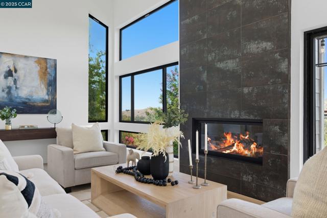 189 Rudgear Drive, Walnut Creek CA: https://media.crmls.org/mediaz/6b72a2b9-fbe1-4f87-bdd8-e07af7107142.jpg