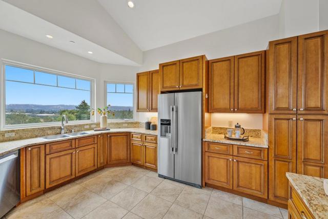 350 Windsong Way, Watsonville CA: https://media.crmls.org/mediaz/6b72aa9c-b391-4077-9c11-0888ad729866.jpg