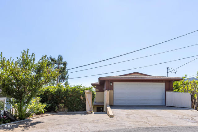 Detail Gallery Image 40 of 40 For 1932 Hilldale Dr, La Canada Flintridge,  CA 91011 - 4 Beds | 2/1 Baths