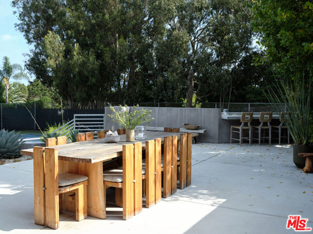 6738 Wildlife Road photo 17