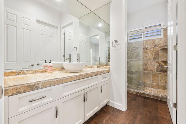 19 Sherwood Road, Rancho Mirage, CA 92270