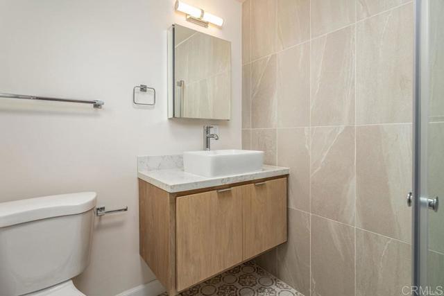 Detail Gallery Image 16 of 23 For 3645 Marlborough Ave, San Diego,  CA 92105 - 3 Beds | 3 Baths