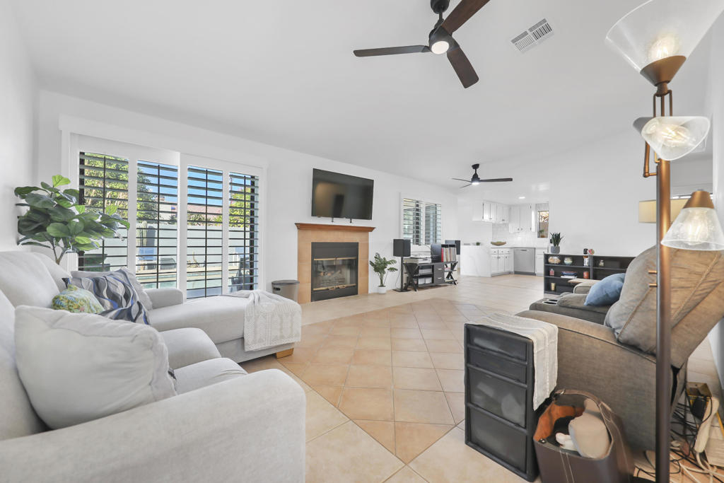 MLS #219138008DA image #3