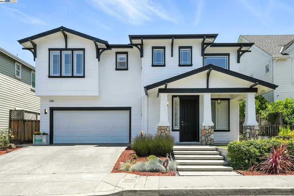 1708 Latigo Lane