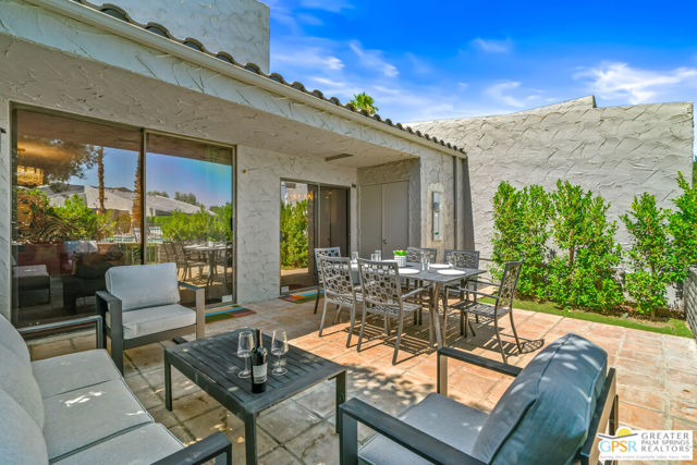2602 N Whitewater Club Drive, Palm Springs CA: https://media.crmls.org/mediaz/6b78af4e-85be-4826-bc77-ba52654dde02.jpg