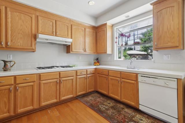 540 Lavender Way, Hollister CA: https://media.crmls.org/mediaz/6b78dede-eb51-4d52-a4c6-049fae19dc57.jpg