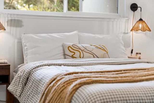 14245 Lora Drive, Los Gatos CA: https://media.crmls.org/mediaz/6b7929bc-c8fc-4368-b428-f39e502f0a4d.jpg