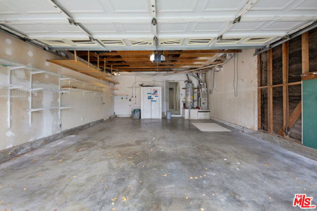 13480 Laurelhurst Road, Moorpark CA: https://media.crmls.org/mediaz/6b7cf810-2c52-4a75-ae36-6d4e860e04d2.jpg