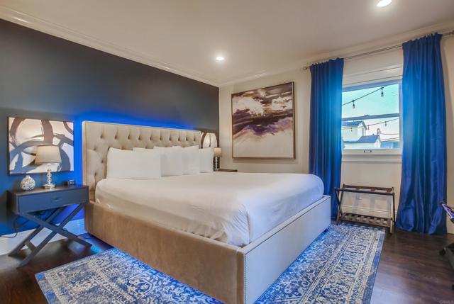 Detail Gallery Image 25 of 48 For 3217 Goldsmith St, San Diego,  CA 92106 - 5 Beds | 4 Baths