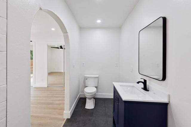 16 Melwood Court, Watsonville CA: https://media.crmls.org/mediaz/6b7d7876-d46c-498b-b287-8a02d3cb5f30.jpg