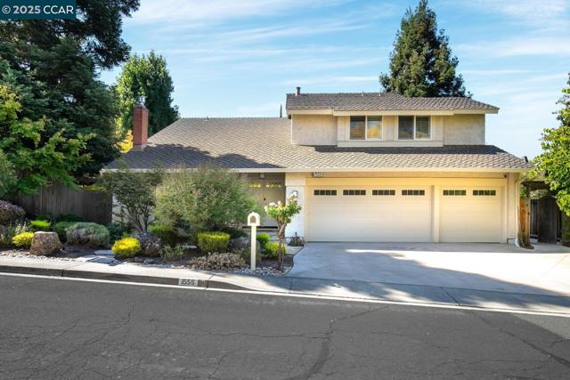 1555 Pebblebrook Ct, Walnut Creek CA: https://media.crmls.org/mediaz/6b7daa06-3e08-4889-bfb1-bf29a2468697.jpg