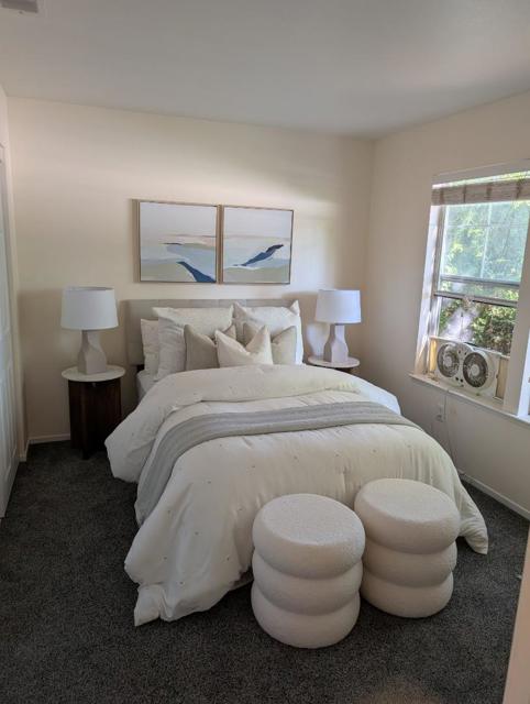 805 N San Antonio Road, Los Altos CA: https://media.crmls.org/mediaz/6b7e5077-921a-4e67-808b-4aef9849653b.jpg