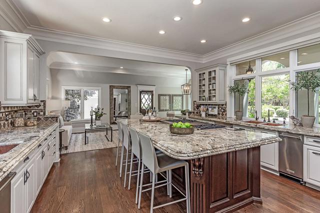 12791 Normandy Lane, Los Altos Hills CA: https://media.crmls.org/mediaz/6b7ed8ae-3d12-41f3-8714-b1b47d565773.jpg
