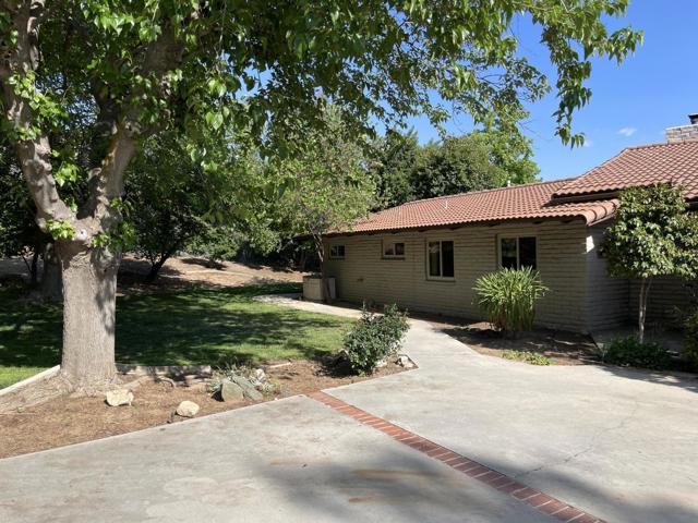 Image 3 of 60 For 38540 38540 Alva Drive