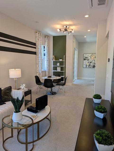 11210 Cottonwood Place, Saratoga CA: https://media.crmls.org/mediaz/6b80123d-78d9-4337-9242-2c257bfb983a.jpg