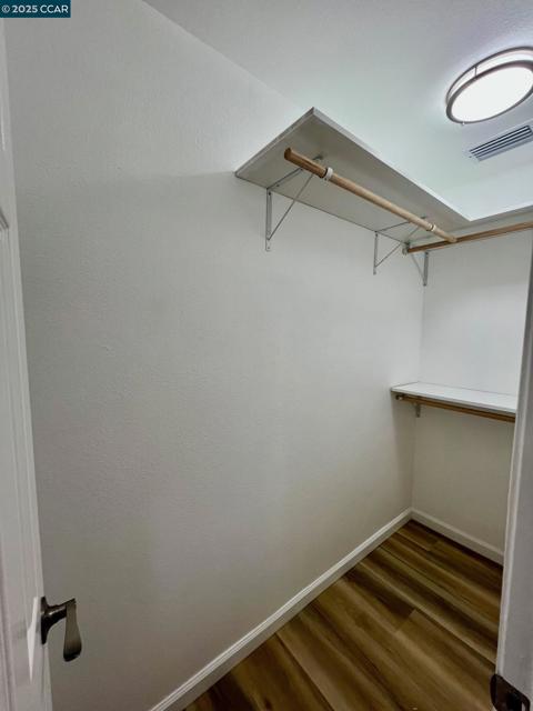 2788 Entrada Cir, Antioch CA: https://media.crmls.org/mediaz/6b80ded4-3a6e-41dc-a129-c6ca41ef6a2f.jpg