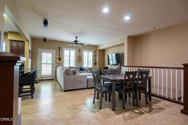 Detail Gallery Image 5 of 18 For 3123 N Oxnard Bld, Oxnard,  CA 93036 - 4 Beds | 3 Baths