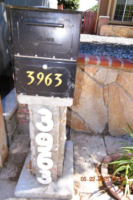 3963 Mead Street, Antioch CA: https://media.crmls.org/mediaz/6b8171ef-54ea-4c61-bd94-15833451bb58.jpg
