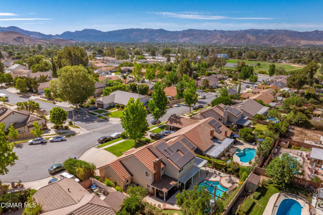 3581 Rachael Avenue, Simi Valley CA: https://media.crmls.org/mediaz/6b81c977-cc83-4d11-9497-fbefb27ac6b6.jpg