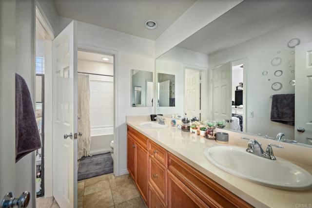 Detail Gallery Image 27 of 52 For 14128 Winged Foot Cir, Valley Center,  CA 92082 - 5 Beds | 4/1 Baths