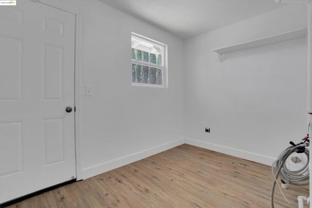 3208 Hosie Ave, Byron CA: https://media.crmls.org/mediaz/6b847ae3-baa1-4892-8fa6-326b399d1cbc.jpg