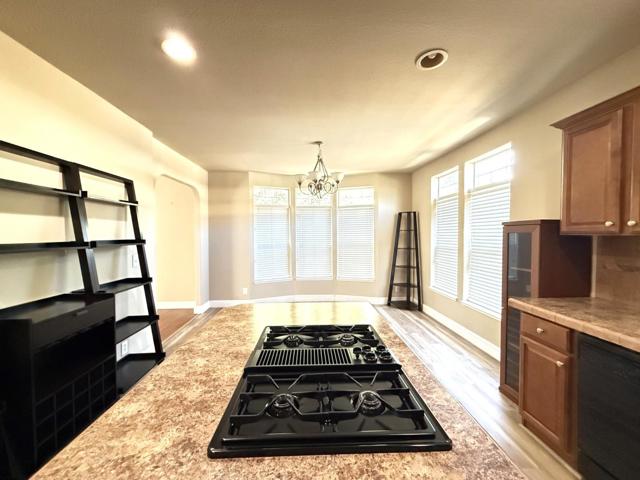 125 N Mary Avenue, Sunnyvale CA: https://media.crmls.org/mediaz/6b849567-68ec-4301-9124-5514931b0191.jpg