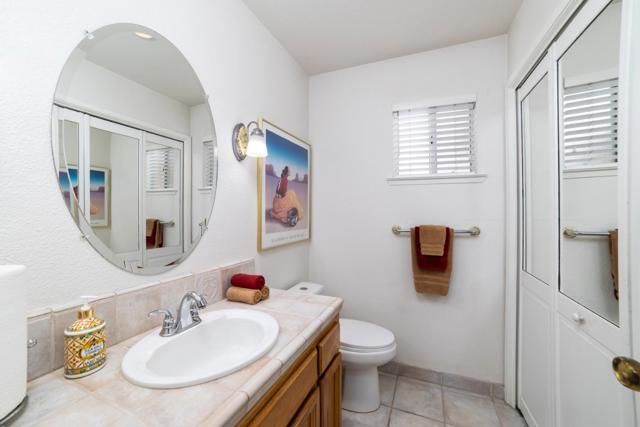 847 Amber Avenue, Clovis CA: https://media.crmls.org/mediaz/6b84daf9-ab37-424f-8f02-90e8c5928bd3.jpg