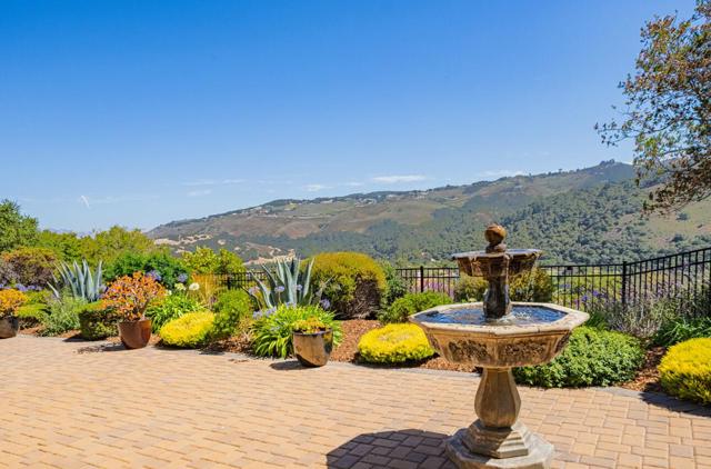 407 Mirador Court, Monterey CA: https://media.crmls.org/mediaz/6b851711-ffa0-4f7e-aa85-148ce619a956.jpg